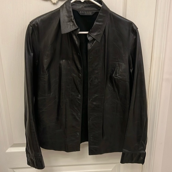 Black leather shirt. - Picture 1 of 12